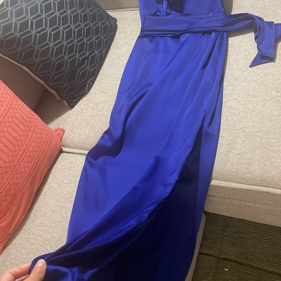 Anthropologie - Liv Foster Satin Column Gown - Picture 5 of 6